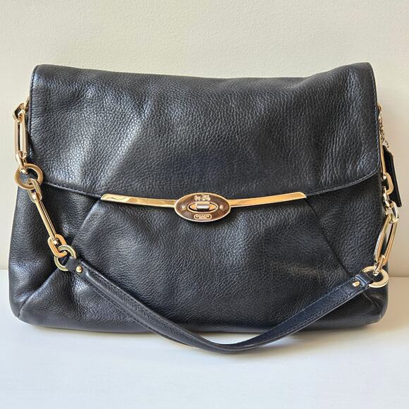 Coach Madison Shoulder Flap Bag Black Pebbled Leather Envelope Purse Handbag EUC - Picture 6 of 15